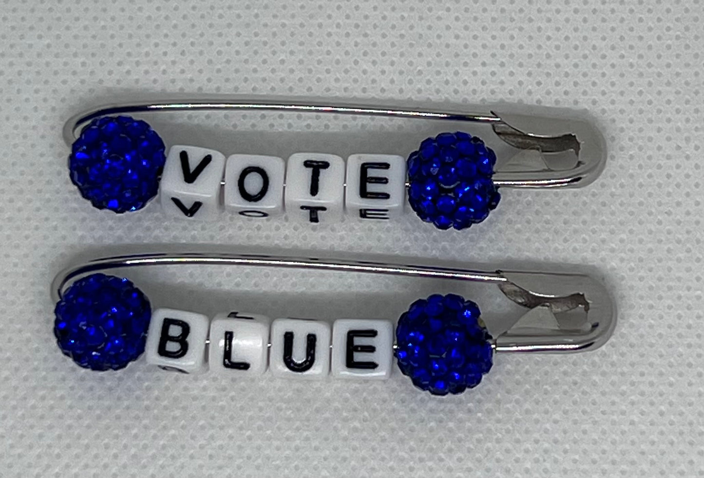 Vote Blue Pins